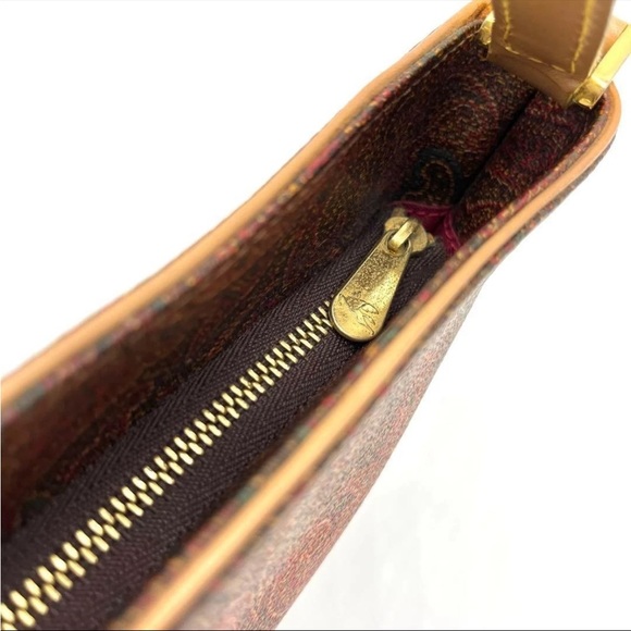 Etro Limited Editon Vintage Shoulder Bag - Picture 5 of 9